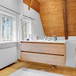 Vakantiehuis Awesome In With Sauna